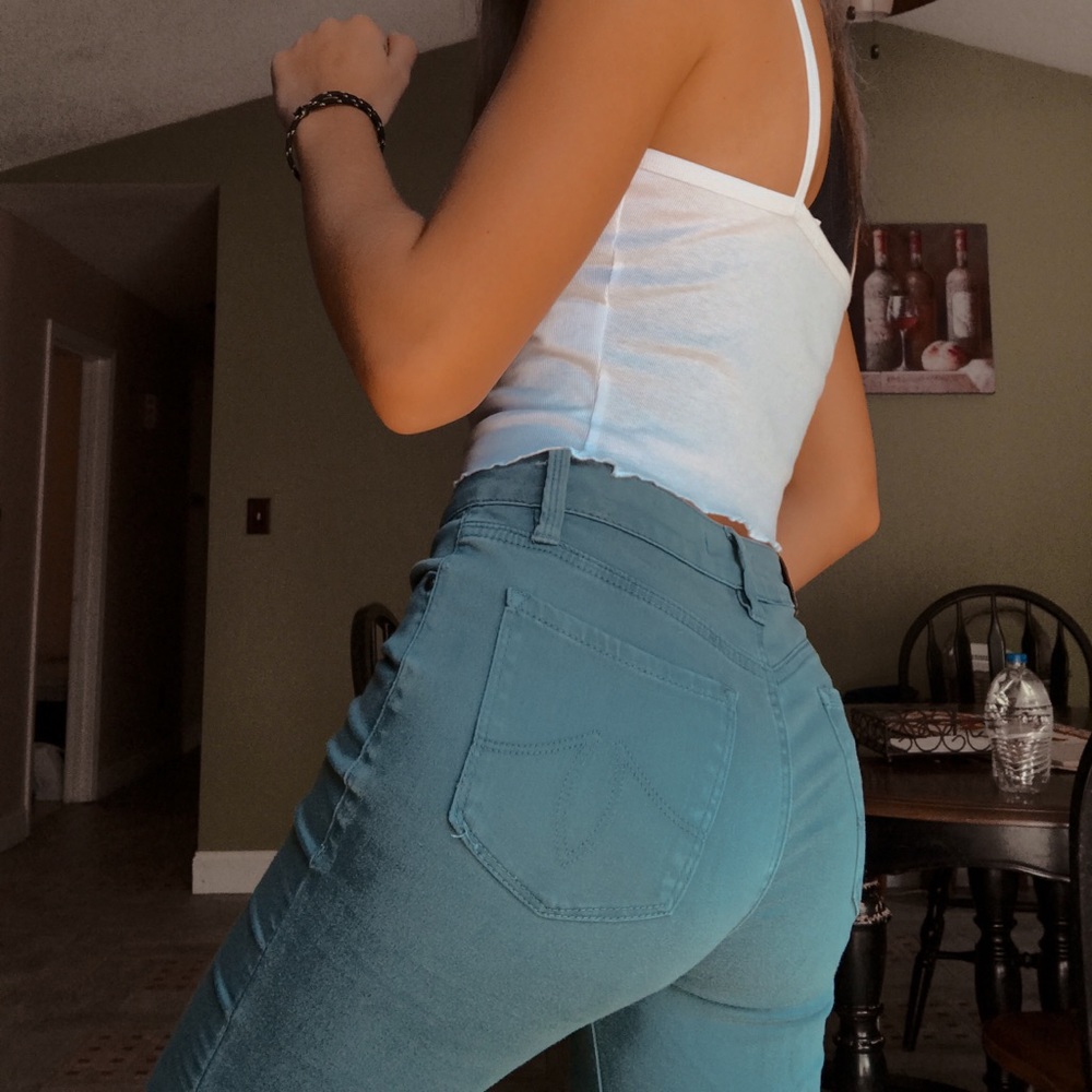 level 99 skinny jeans (NEVER WORE-no tags)